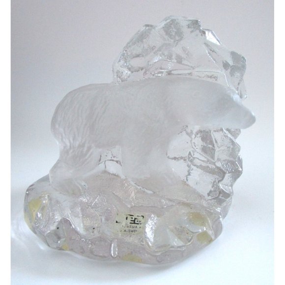 Bergdala Sweden Polar Bear in Ice Art Glass Paperweight/Sculpture Crystal  - VTG - Picture 1 of 16